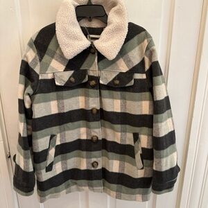 Koolaburra by Ugg Wool Blend Sherpa Plaid Jacket Shacket Large Green White Lined